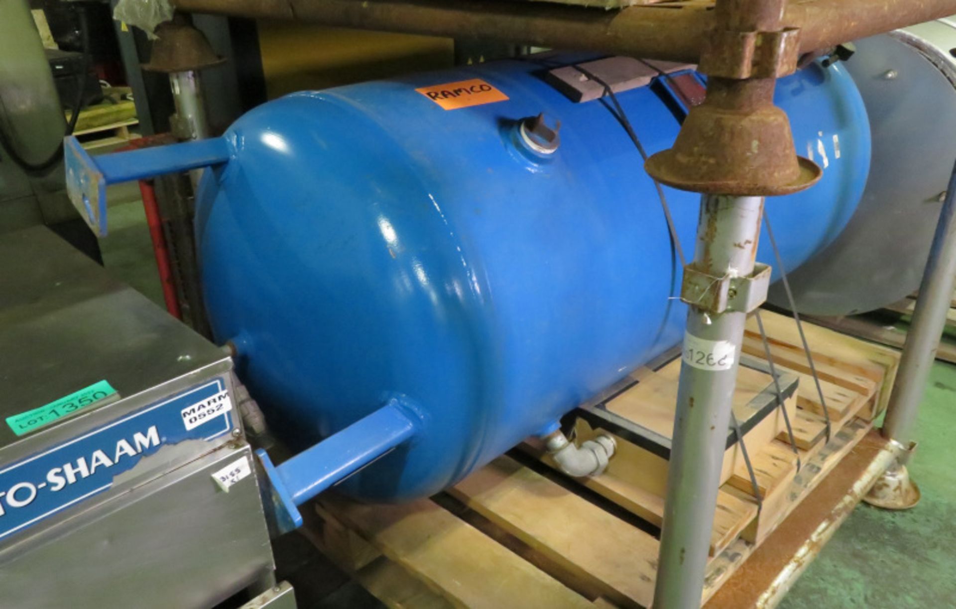 Ingersoll Rand MH11 SSR industrial compressor - hours run 40406.74, Hoval pressure vessel - Image 7 of 13