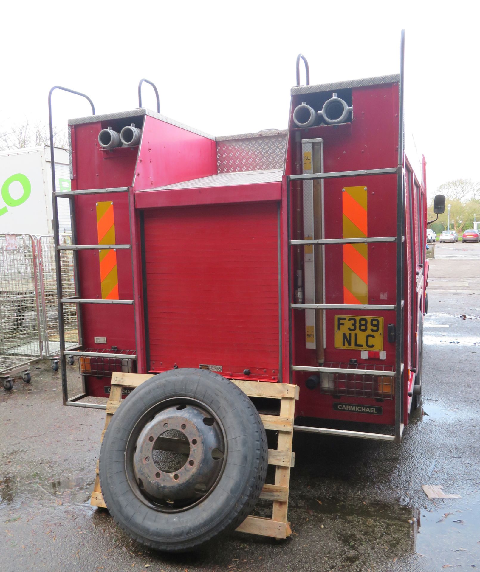 Carmichael 1120 Fire Engine - F reg - 1988 - Red - 958cc - Diesel - Mercedes-Benz Daimler-Benz Motor - Image 4 of 63