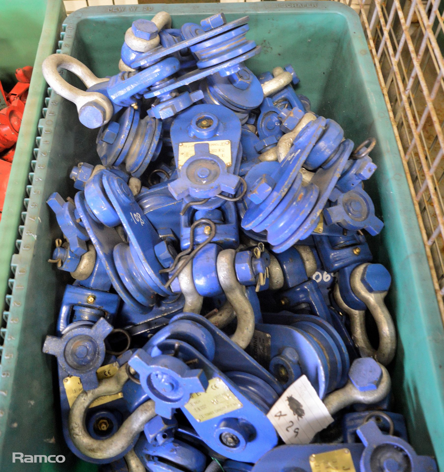 29x Jet pulley blocks - 3 inch - 7-9 mm diameter rope - 2T - Image 2 of 6