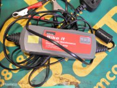 Halfords Bike It Motorcycle 12V Smart Charger 1.25/2-4 amp