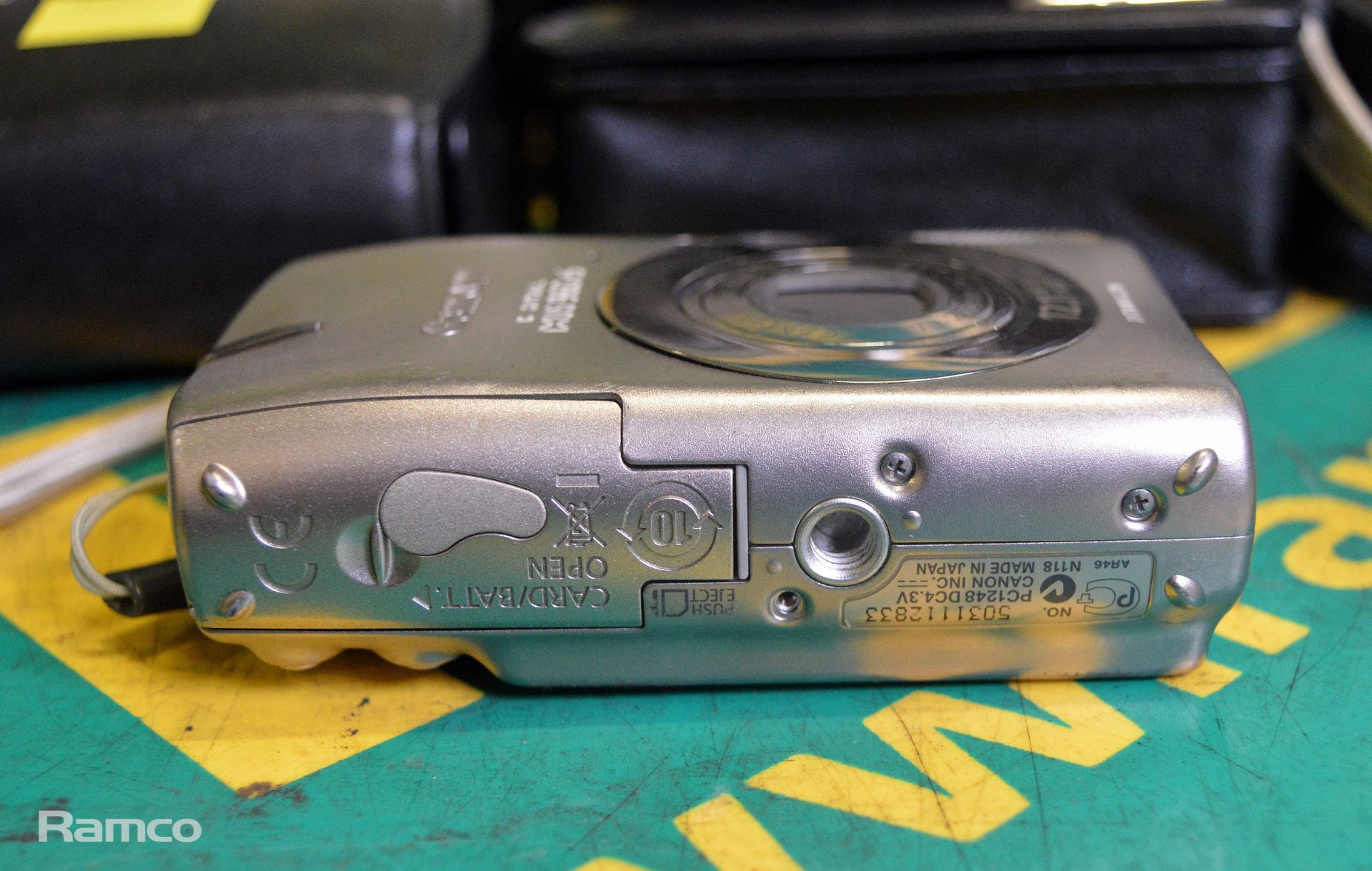 9x Canon IXUS 960IS Digital Cameras in Cases - Image 6 of 6