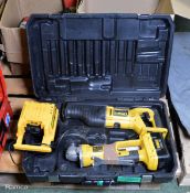 Dewalt 36V reciprocating saw DW008, Dewalt angle grinder DC415 - 1 battery, 1 charger