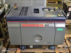 Honda EX 4D silent diesel generator - 3.7kW - 1997 - 50hz - 115V / 230V - 32.2A / 16.1A -