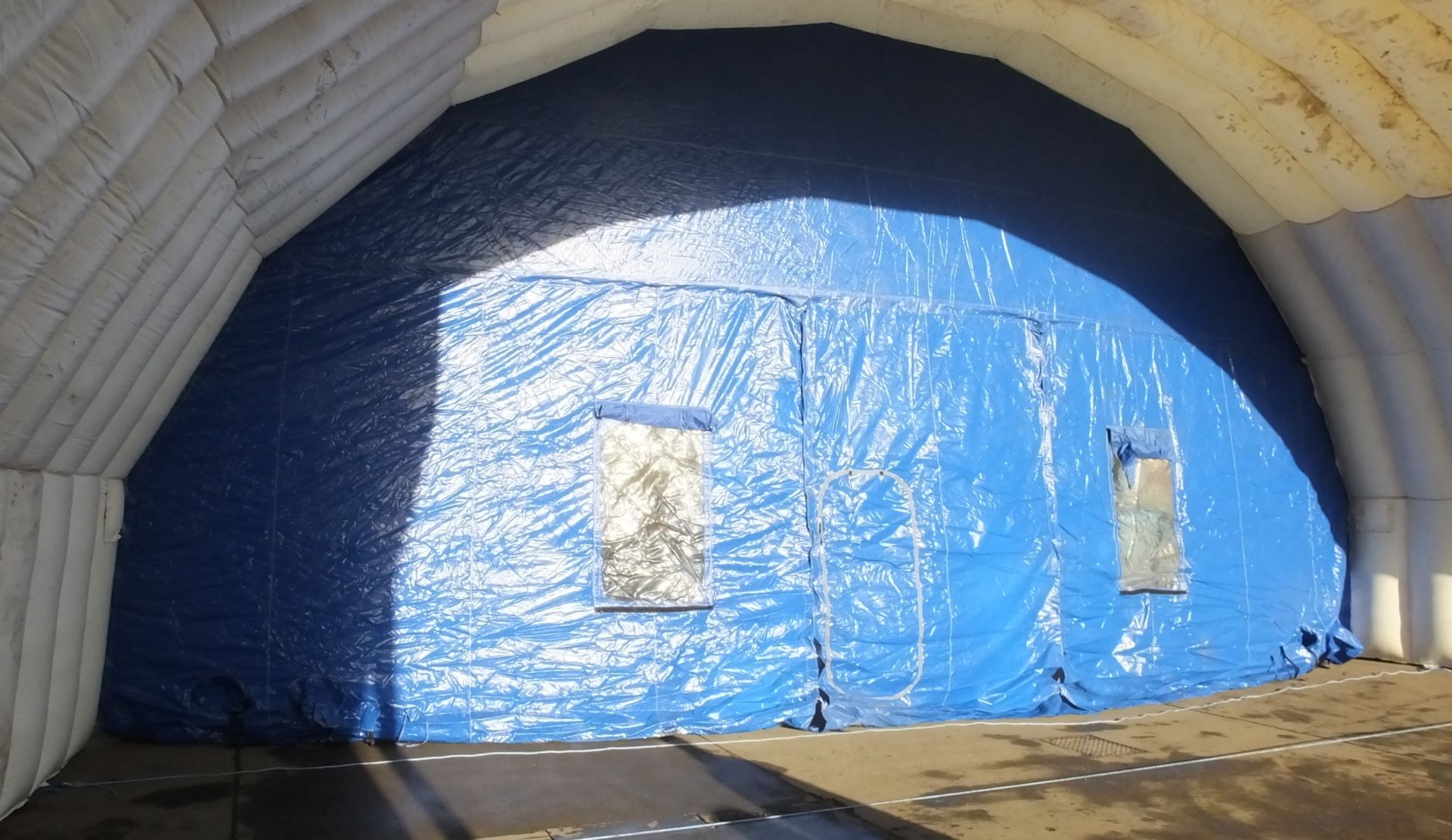 3 section inflatable shelter - Full details in description - Image 6 of 48