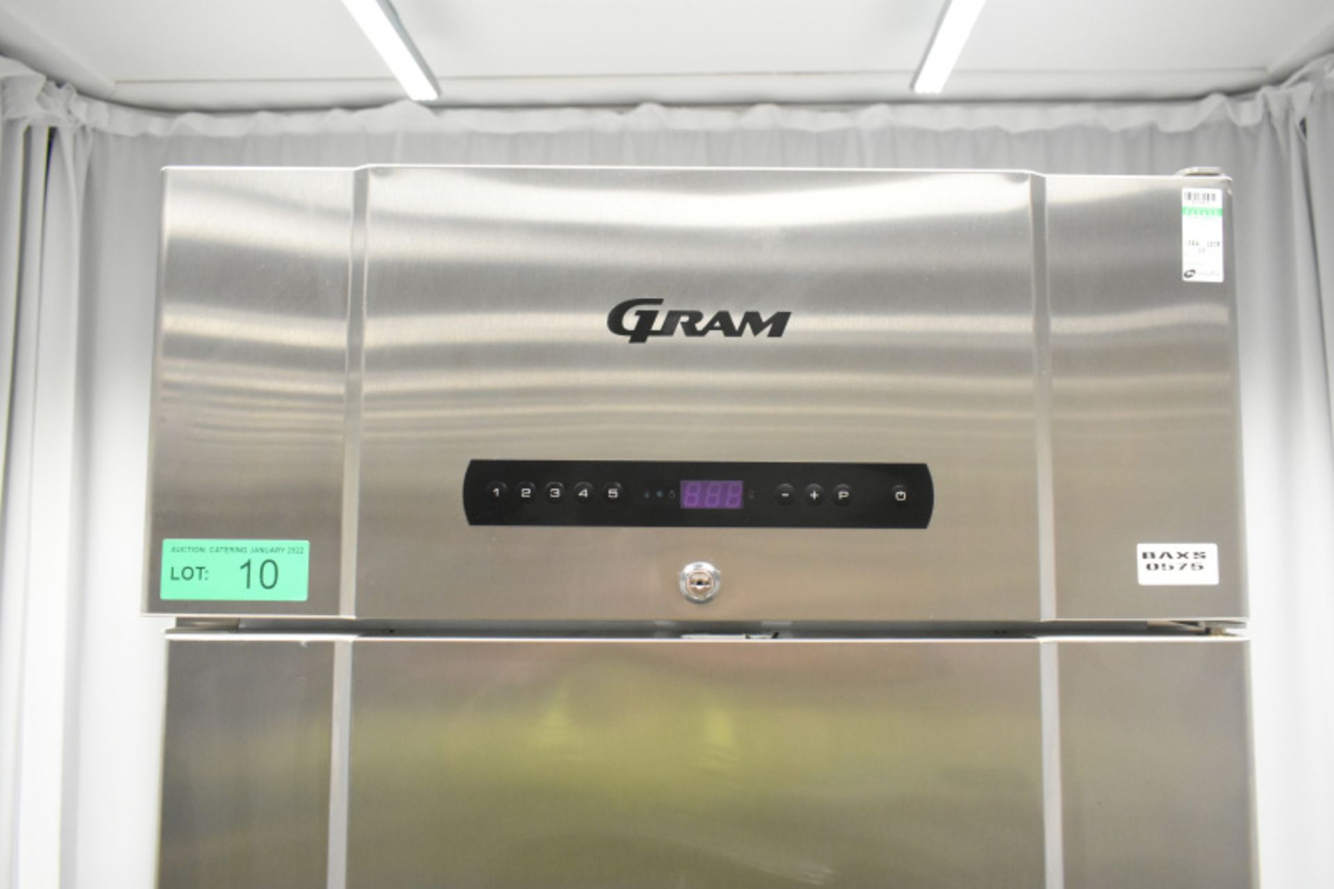 Gram Compact Single Door 583Ltr Cabinet Fridge K 610 RG C4N - Image 2 of 7