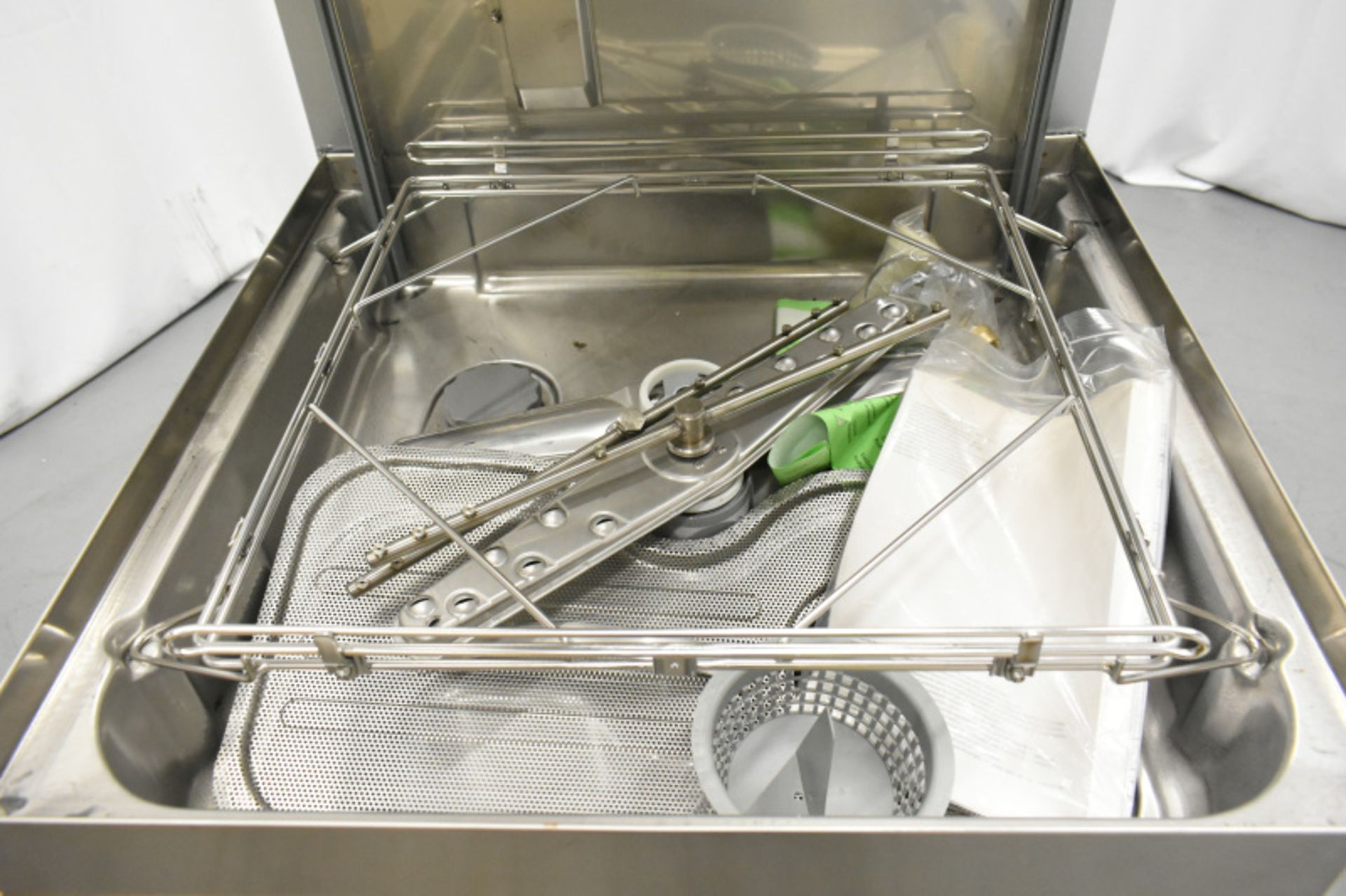 Electrolux Dishwasher - Image 6 of 12