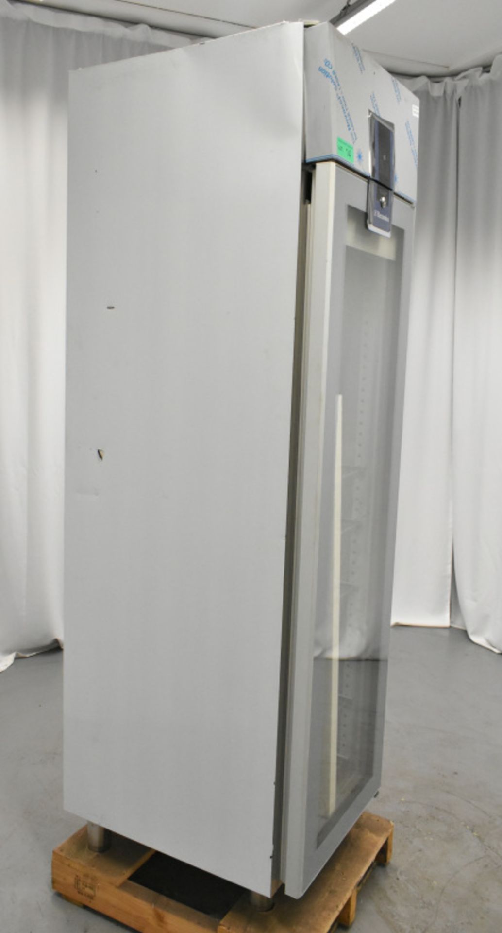 Electrolux Glass Door Refrigerator - Image 6 of 8