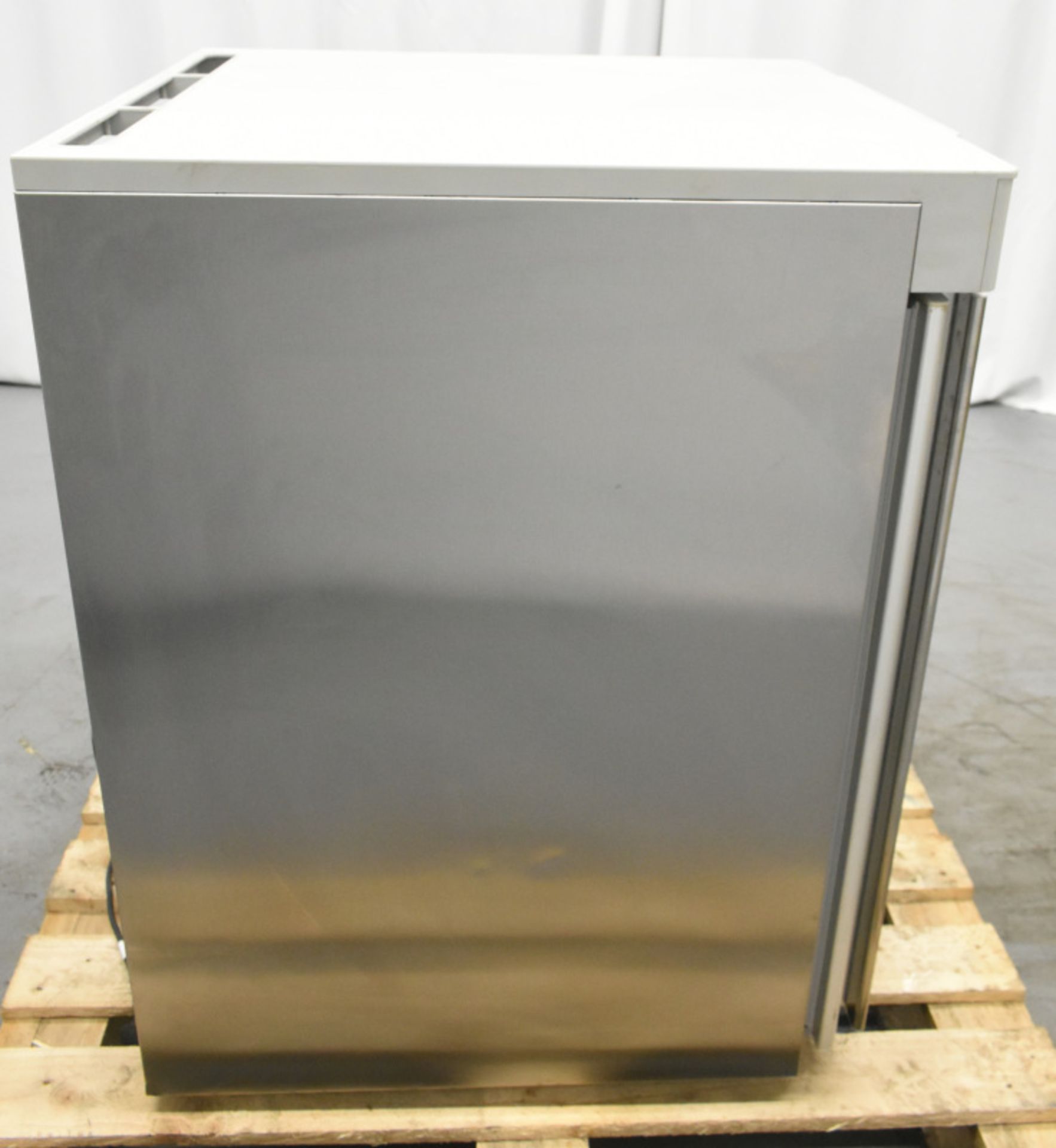 Gram Compact K 210 RG 3N 125Ltr Undercounter Fridge - Image 4 of 7