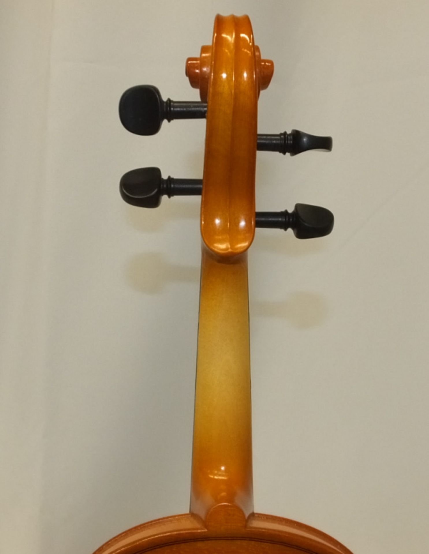 Andreas Zeller Violin (missing string) & Case - Please check photos carefully - Image 13 of 17