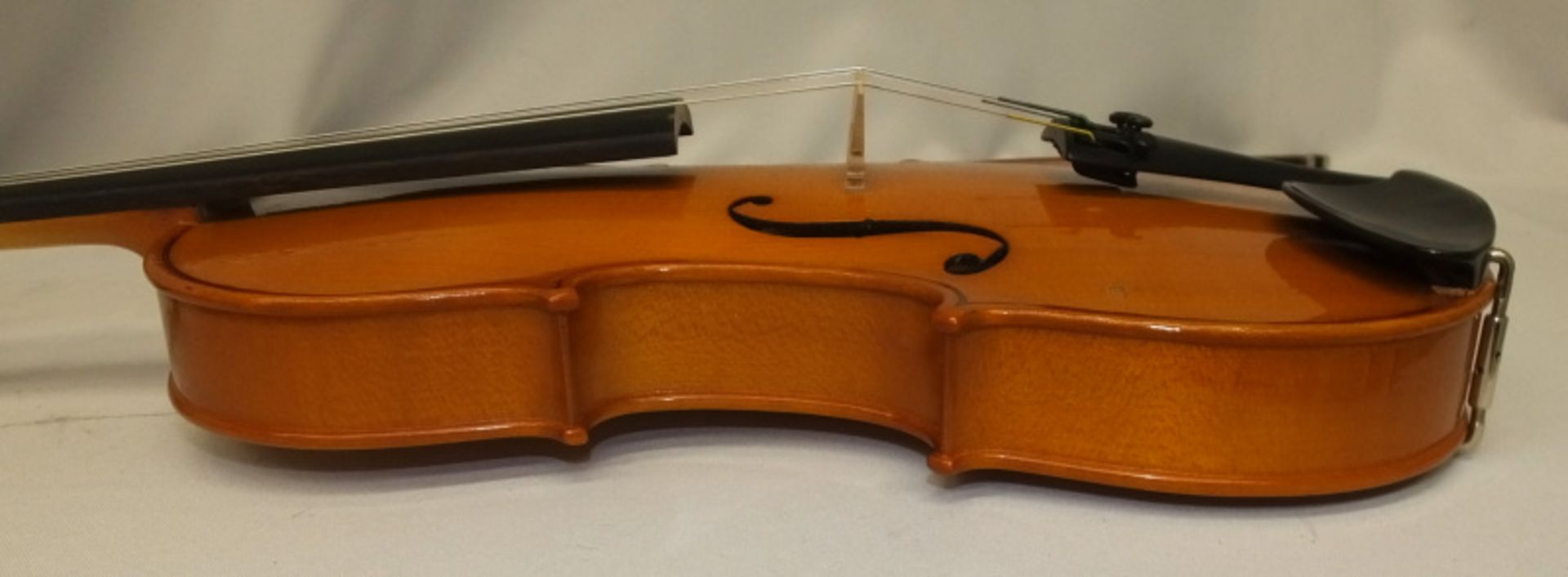 Andreas Zeller Violin (missing string) & Case - Please check photos carefully - Image 8 of 17