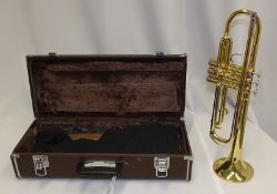 Yamaha YTR 2320E Trumpet in case - serial number 313803 - Please check photos carefully