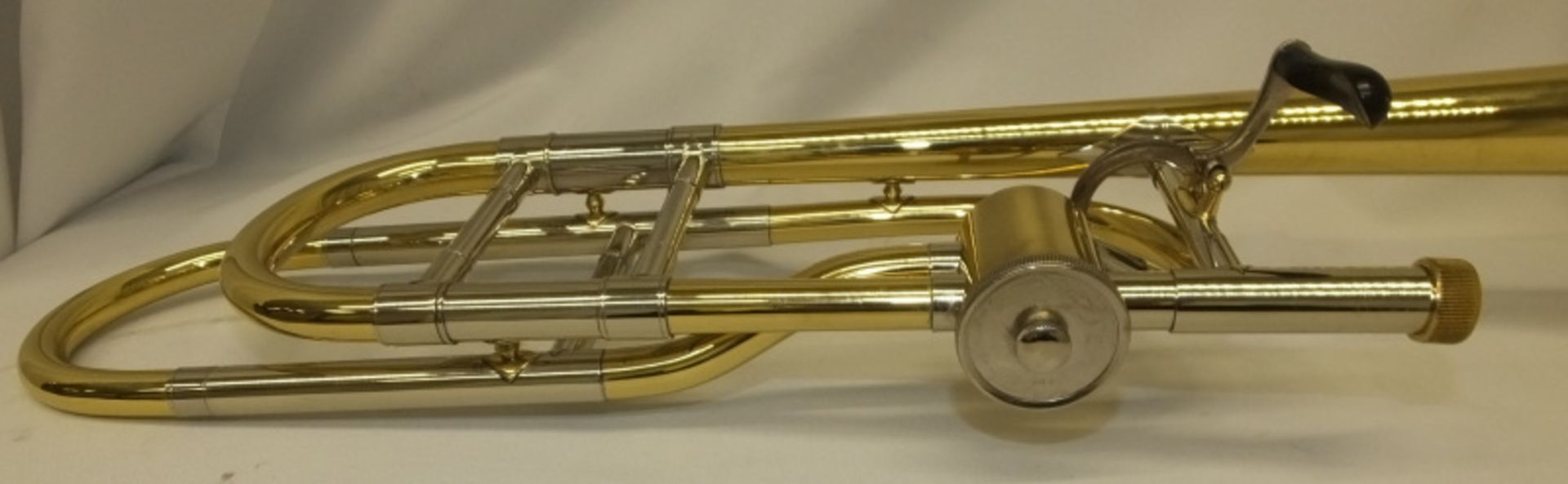 Gear 4 Music Trombone in case - Please check photos carefully - Image 5 of 11