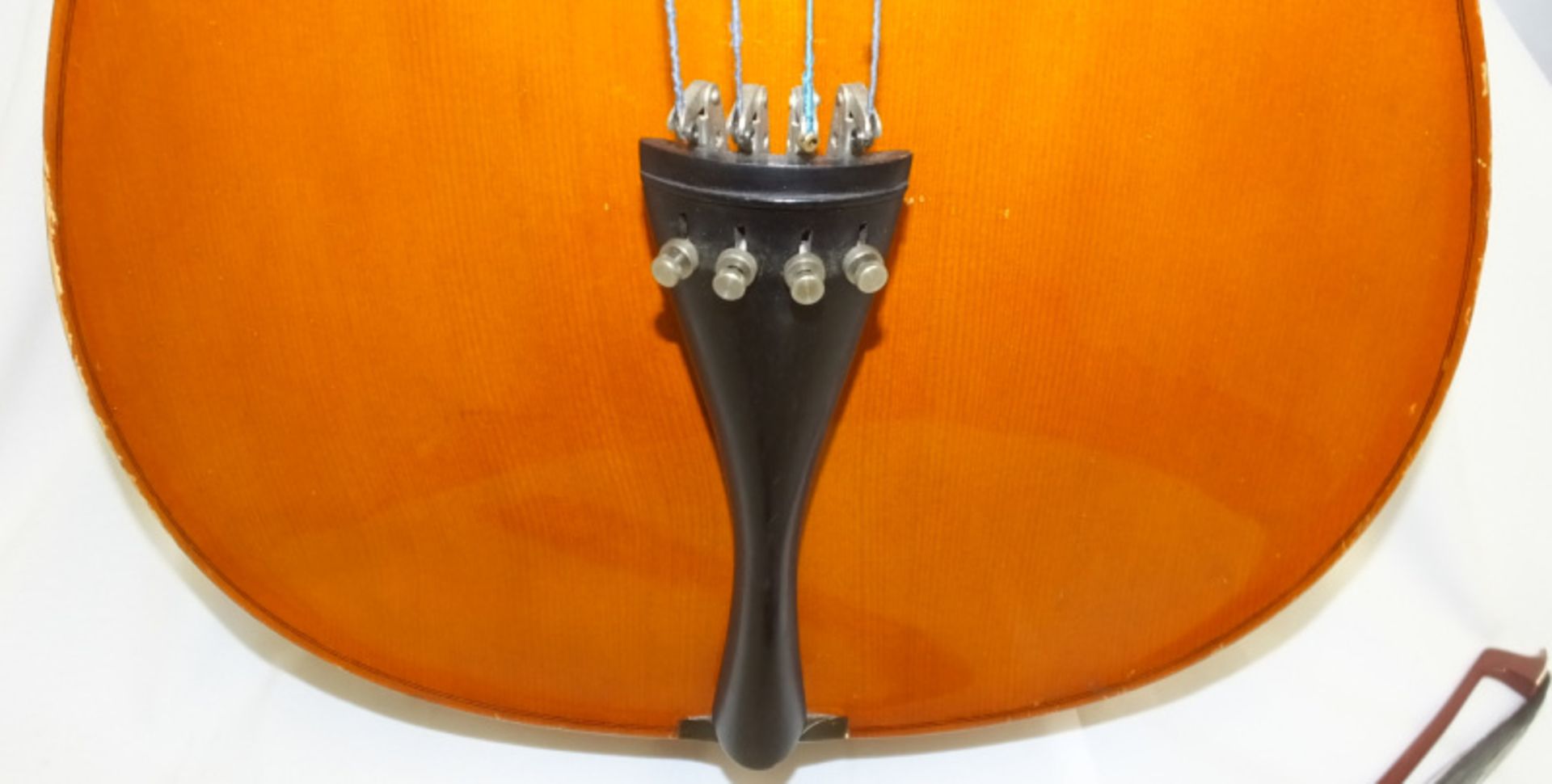 Cello in carry case (unbranded) - Please check photos carefully for damaged or missing components - Image 3 of 21