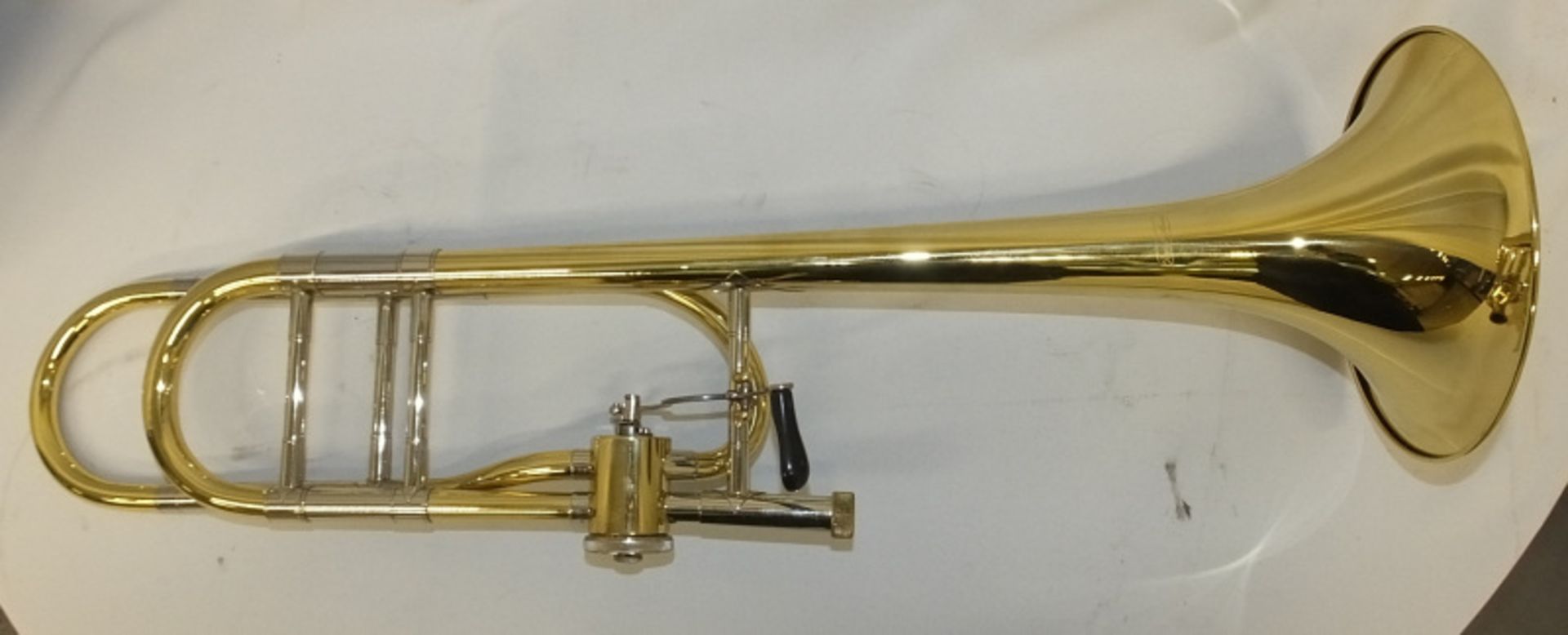 Gear 4 Music Trombone in case - Please check photos carefully - Image 4 of 11