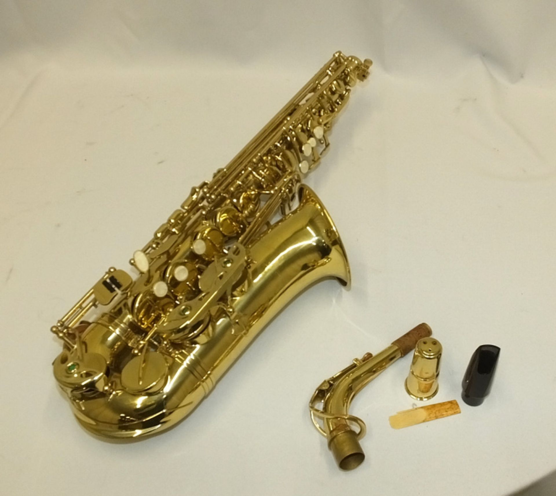 Simba Instruments Saxophone in Simba case - serial number 20960603 - Please check photos carefully - Image 2 of 16