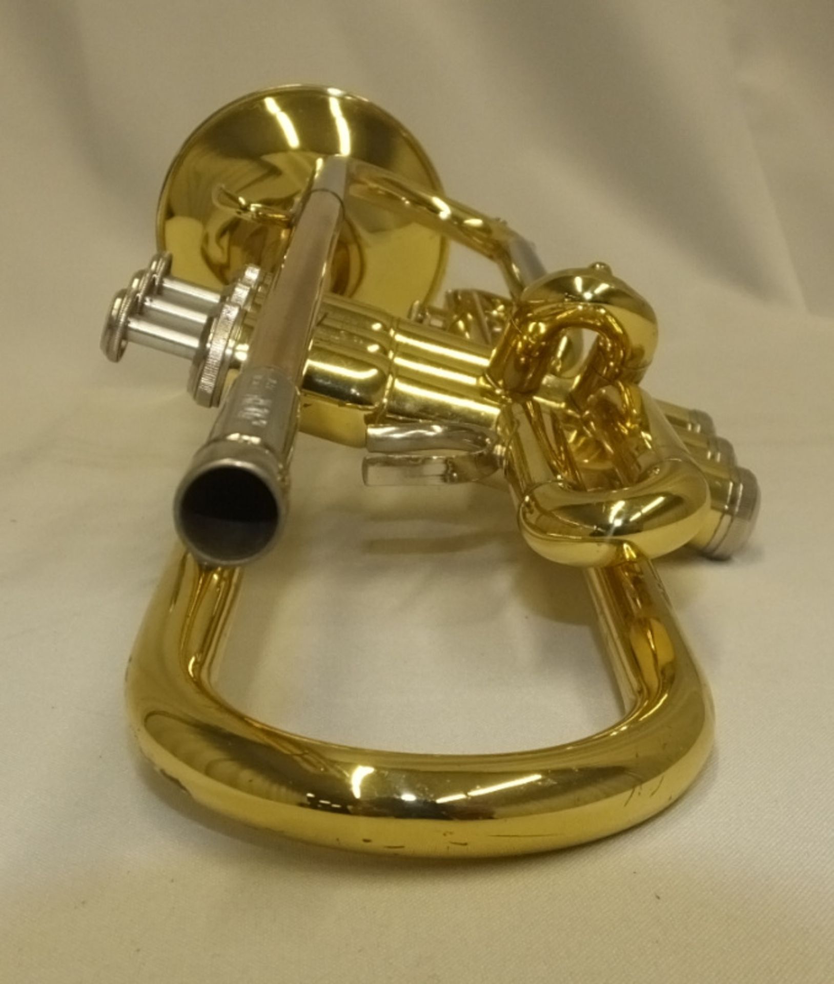 Yamaha YTR 2320E Trumpet in case - serial number 313803 - Please check photos carefully - Image 9 of 12