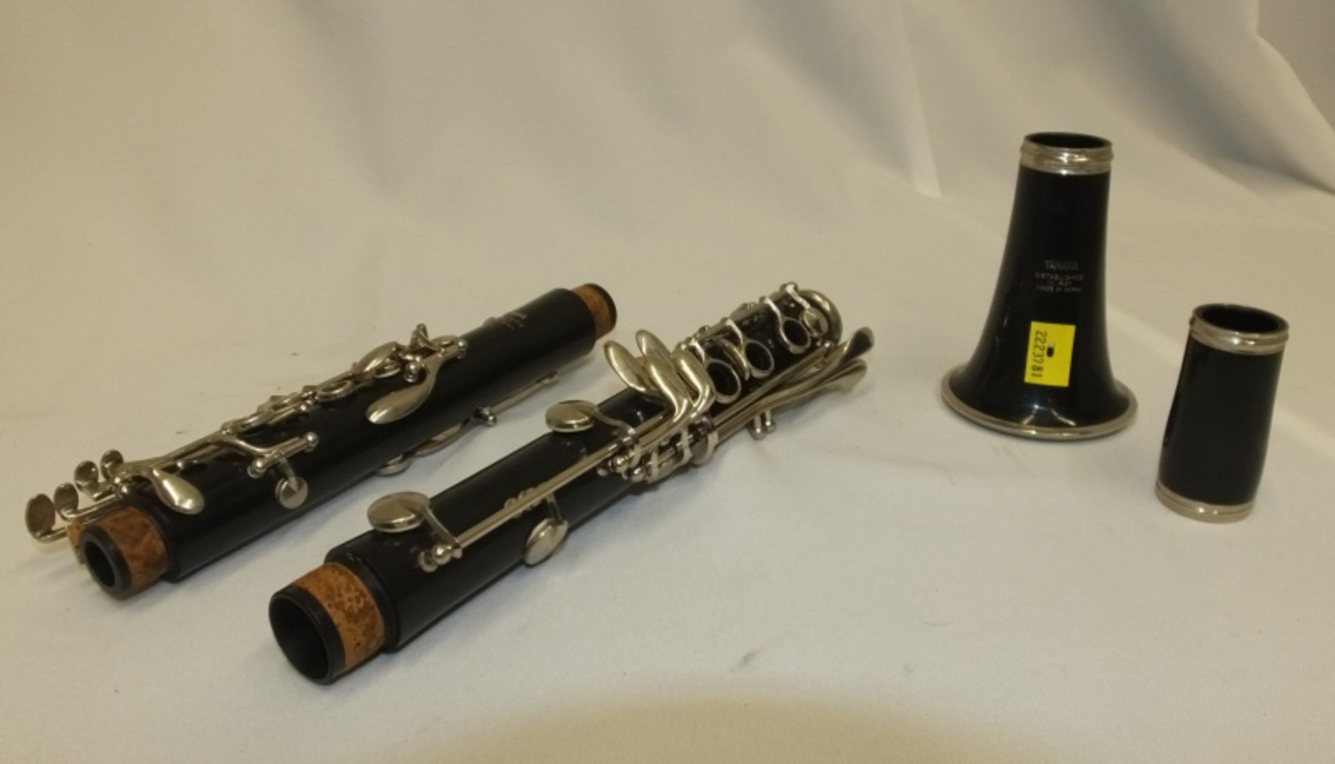 Yamaha 26II Clarinet (incomplete - no mouthpiece) in case - serial number 083375 - Image 2 of 13