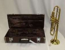 Yamaha YTR 2320E Trumpet in case - serial number 313785 - Please check photos carefully