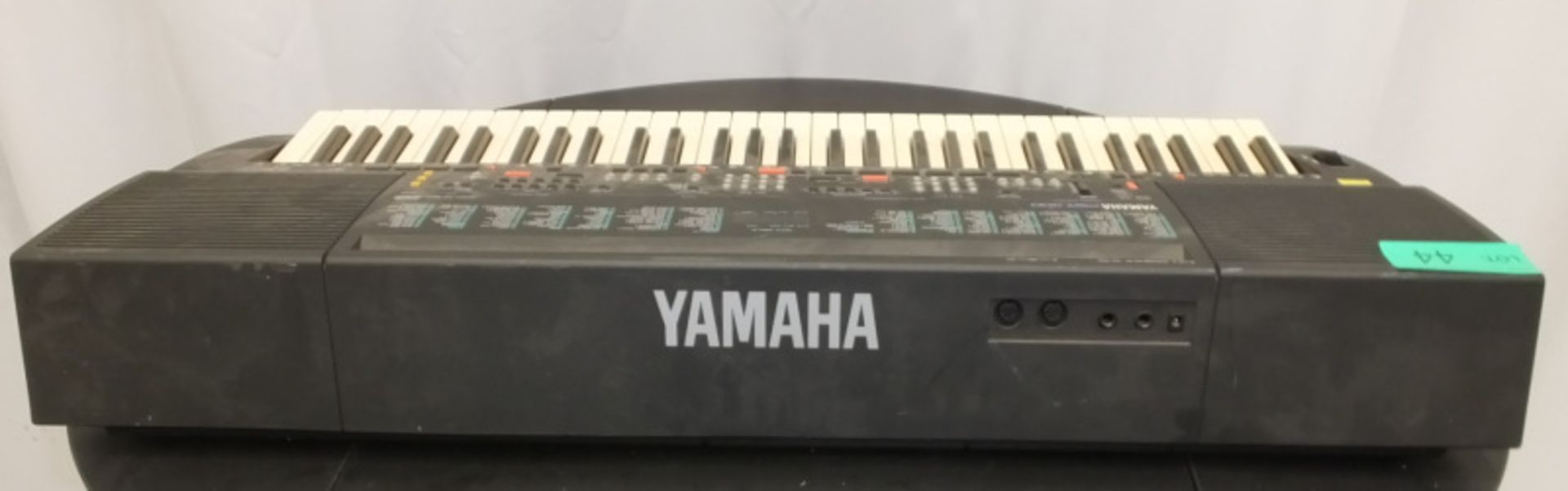 Yamaha PSR-400 Keyboard (no power lead) - Image 7 of 8