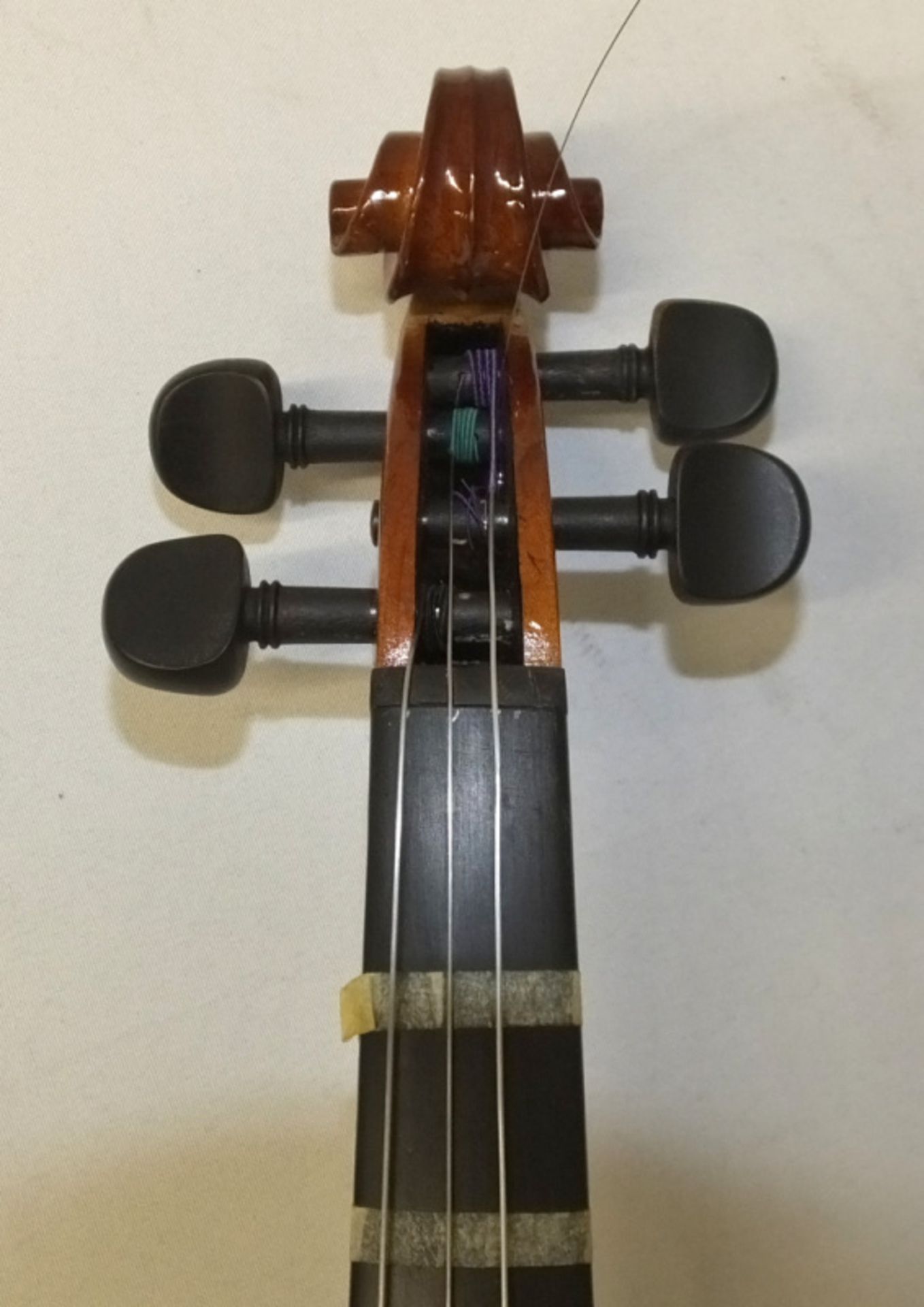 Stentor Student ST Violin (Broken String) & Stentor Case - Serial number M095467 - Image 6 of 17