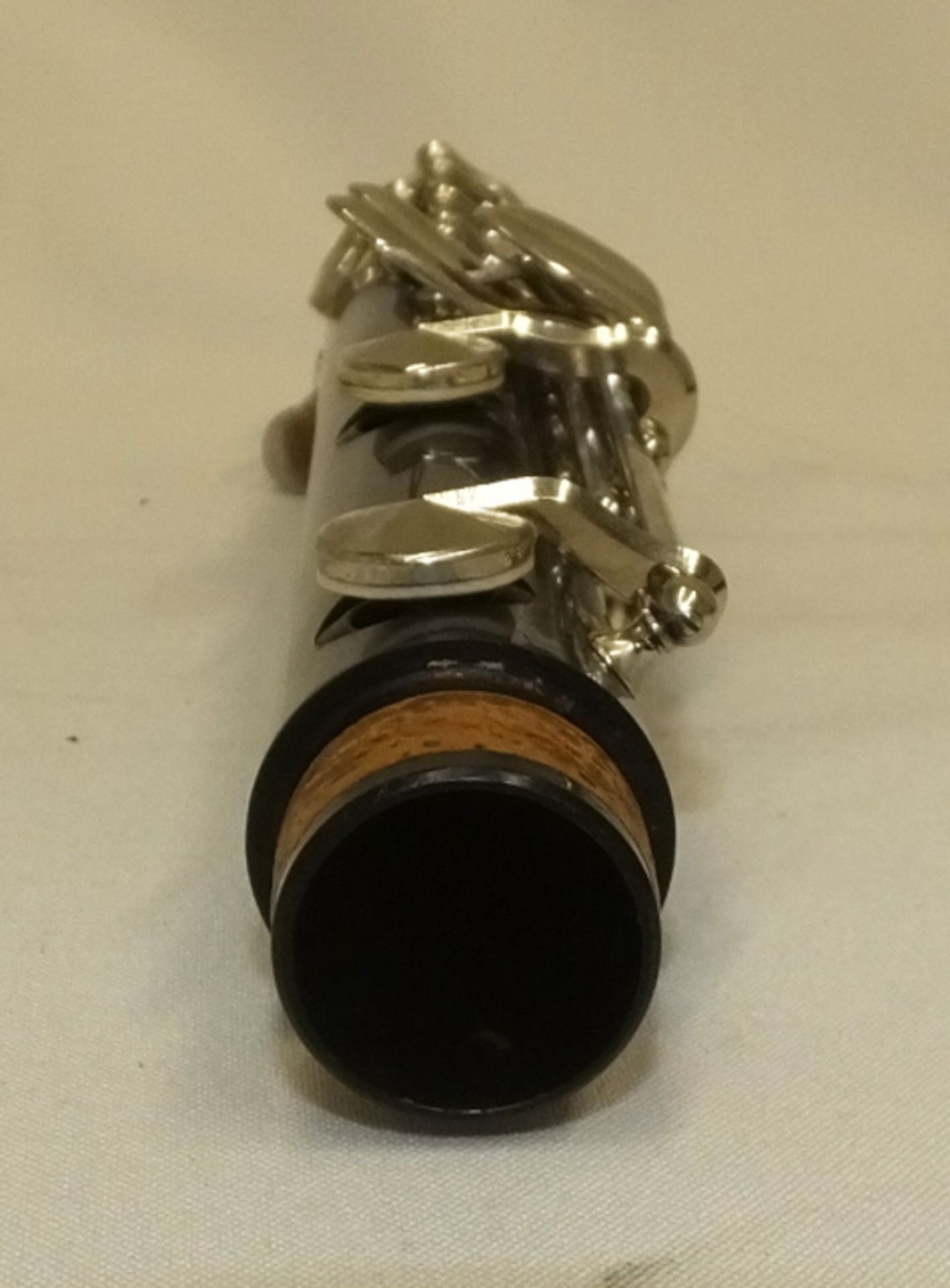 Yamaha 26II Clarinet (incomplete - no mouthpiece) in case - serial number 083375 - Image 10 of 13