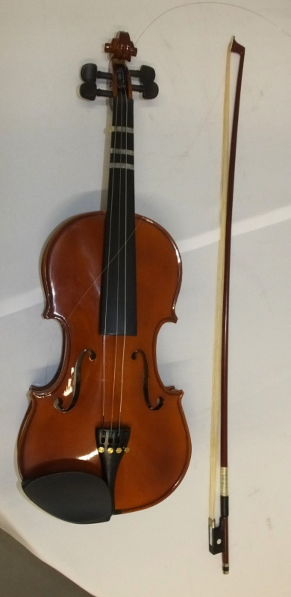 Stentor Student ST Violin (Broken String) & Stentor Case - Serial number M095467 - Image 2 of 17