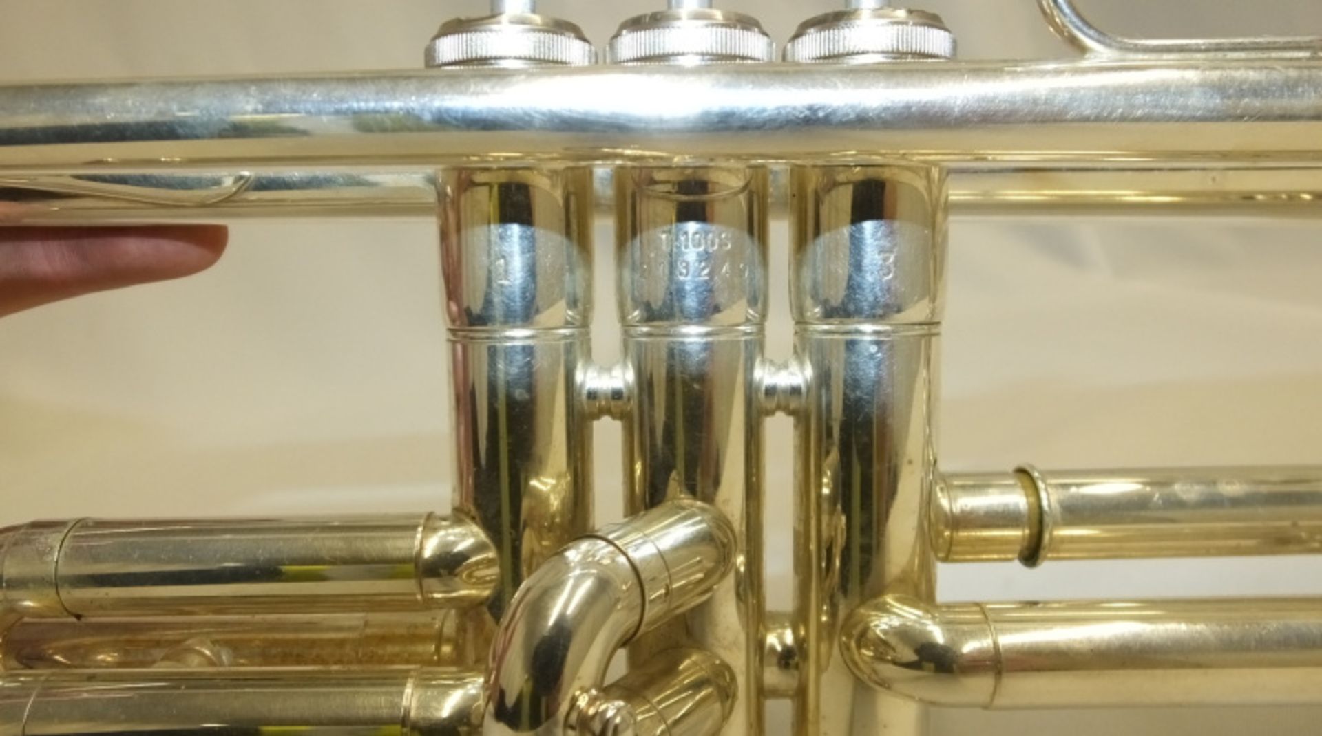 Yamaha T100S Trumpet in case - serial number 213249 - Please check photos carefully - Image 9 of 10