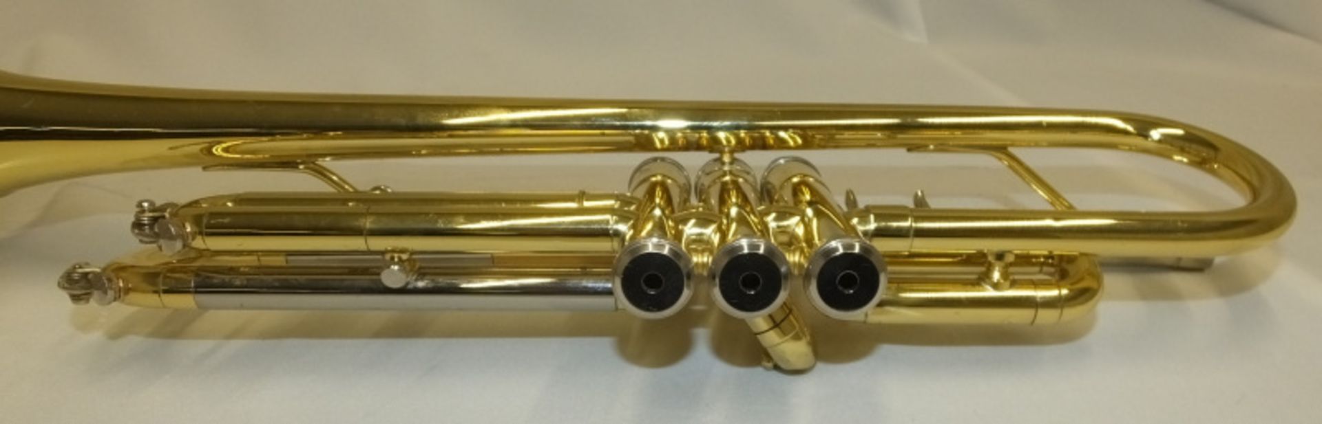 Yamaha YTR 2320E Trumpet in case - serial number 313803 - Please check photos carefully - Image 7 of 12