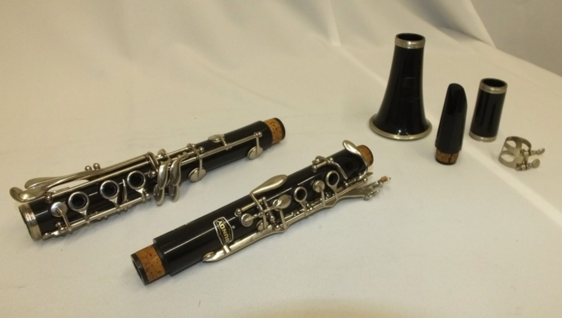 Bundy Resonite Clarinet in case - serial number S243328 - Please check photos carefully - Image 2 of 19