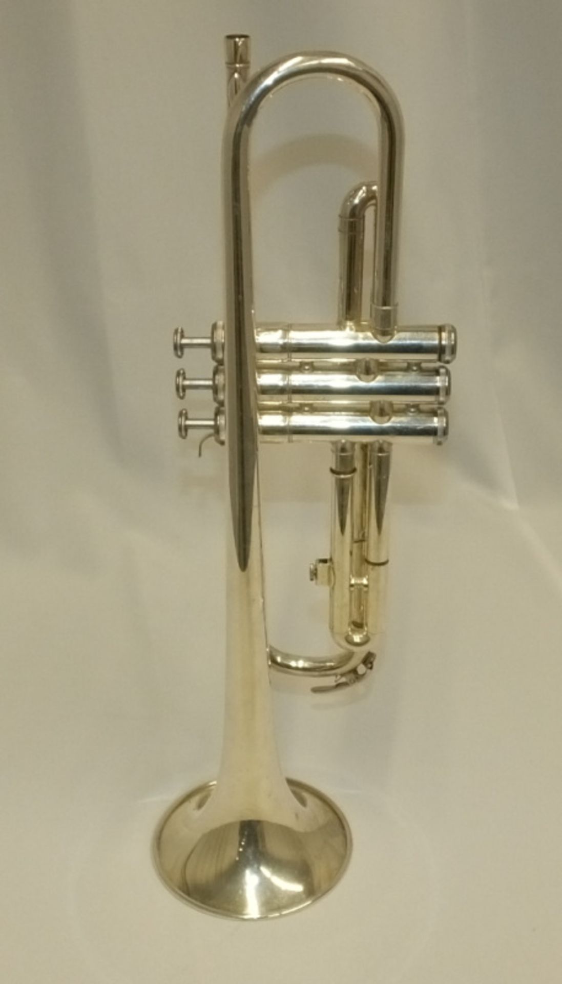 Yamaha T100S Trumpet in case - serial number 213249 - Please check photos carefully - Image 2 of 10