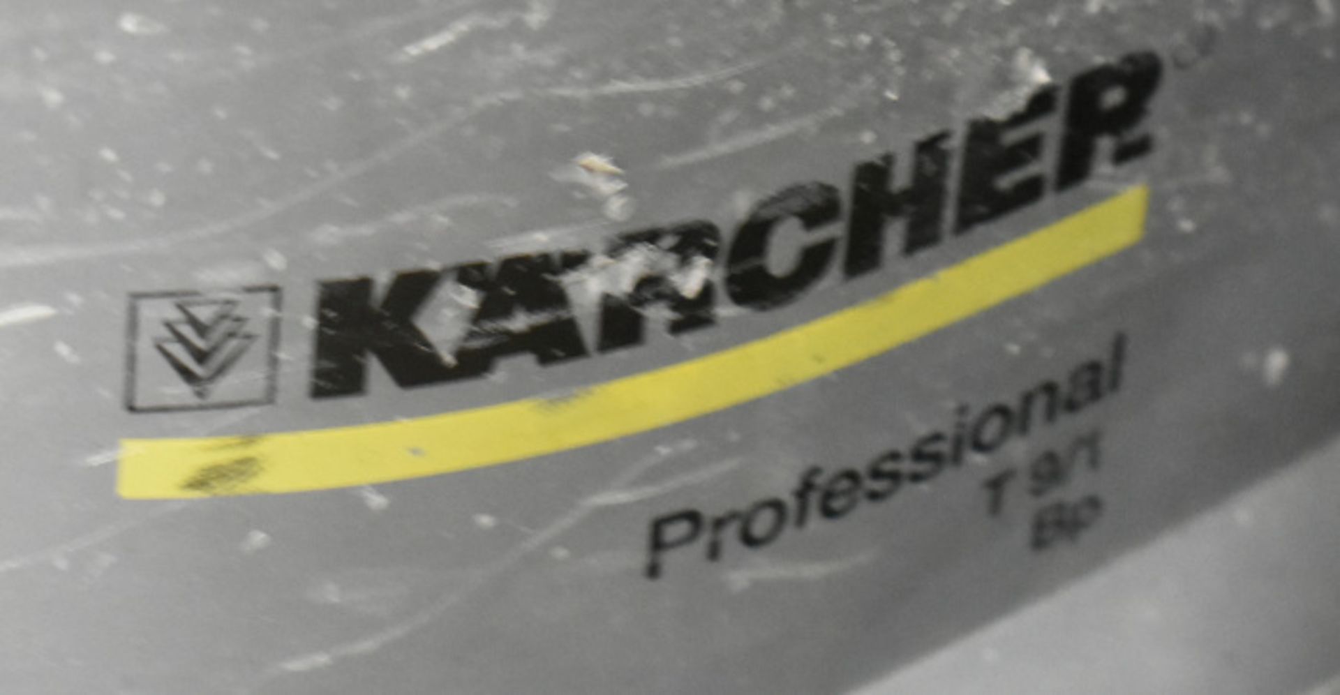 6 x Karcher Proffessional T9/ 1 BP Vacuum Cleaners - Image 2 of 2