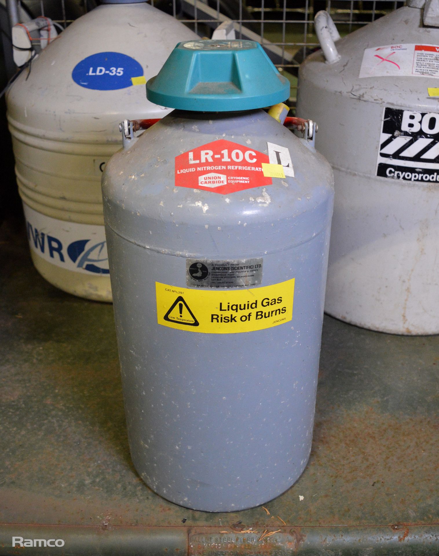 3x Cryogenic Liquid Gas Cylinders - BOC, VWR LD-35, Union carbide LR-10C - Image 4 of 5