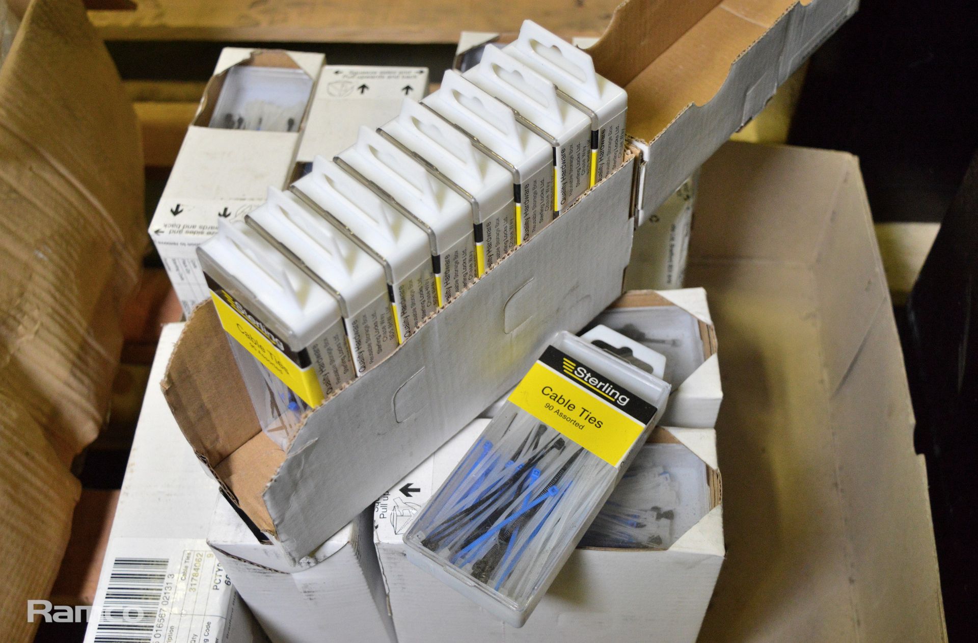 Small electrical wire cable ties - 90 per pack - 9 packs per box - 9 boxes - Image 2 of 2