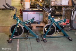 2x Instyle Aerobike V850 Exercise Bike - missing 1 seat