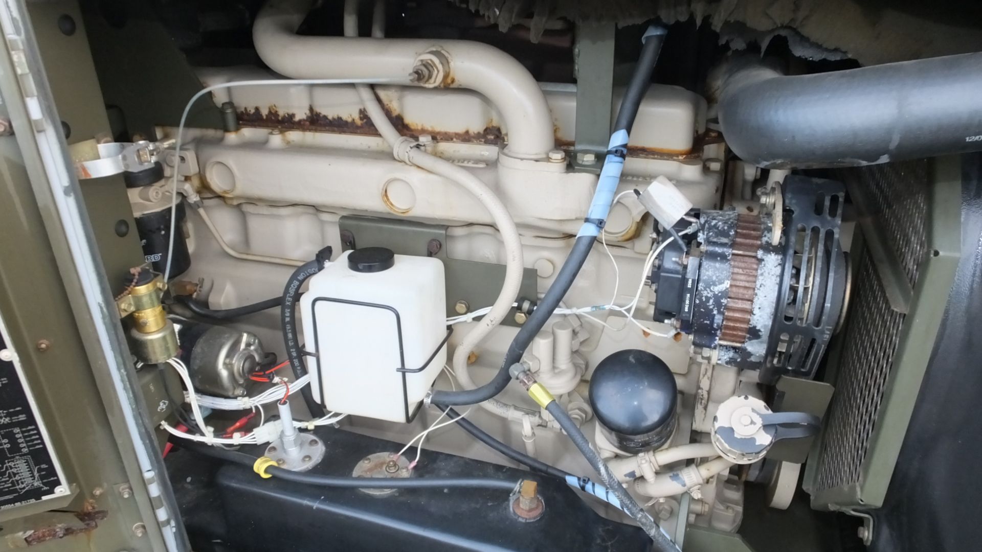 Mobile Diesel Engine Generator Set MEP-806A - 60kW - NSN 6115-01-274-7390 - Image 17 of 26