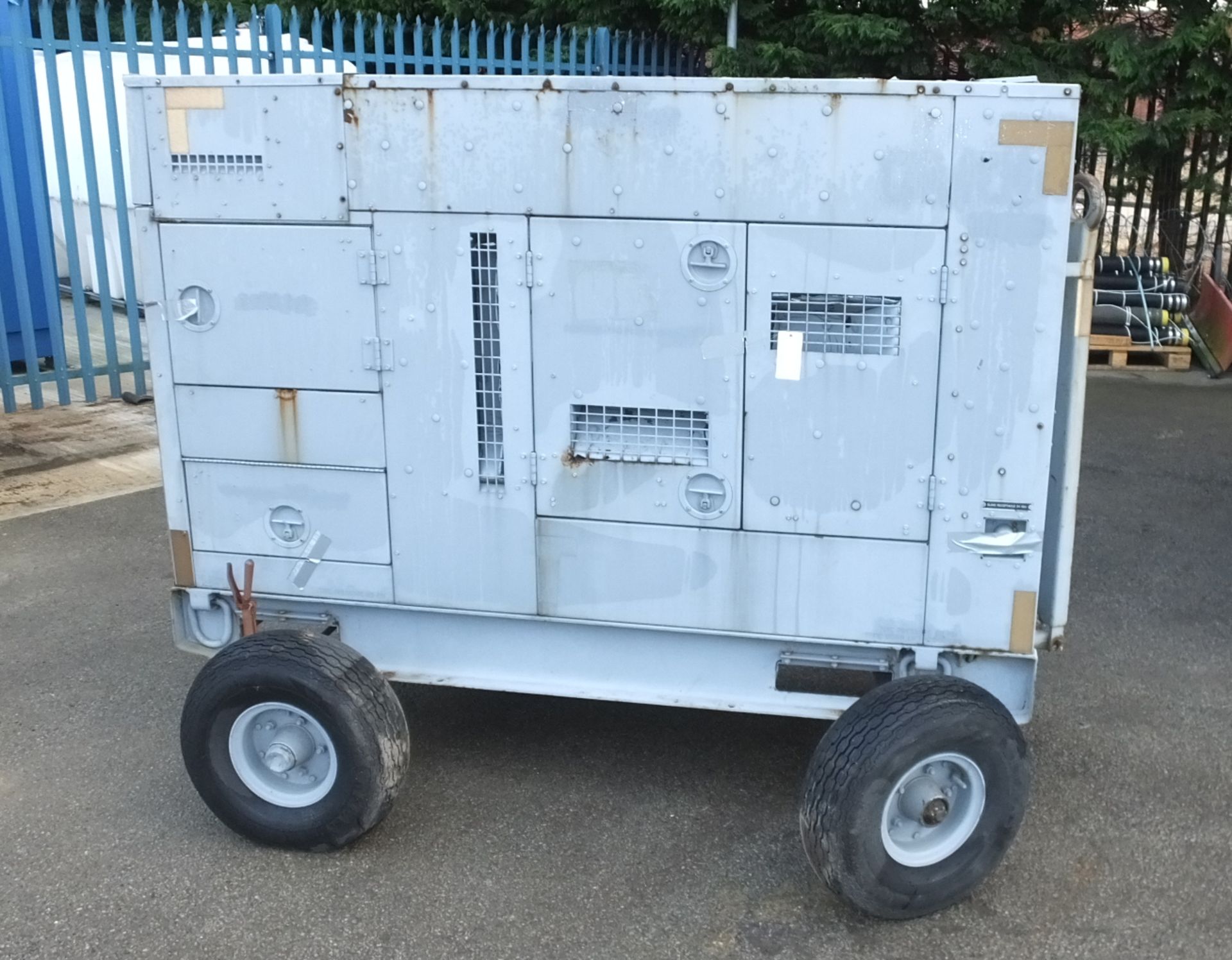 Mobile Diesel Engine Generator Set MEP-806A - 60kW - NSN 6115-01-274-7390 - Image 2 of 26