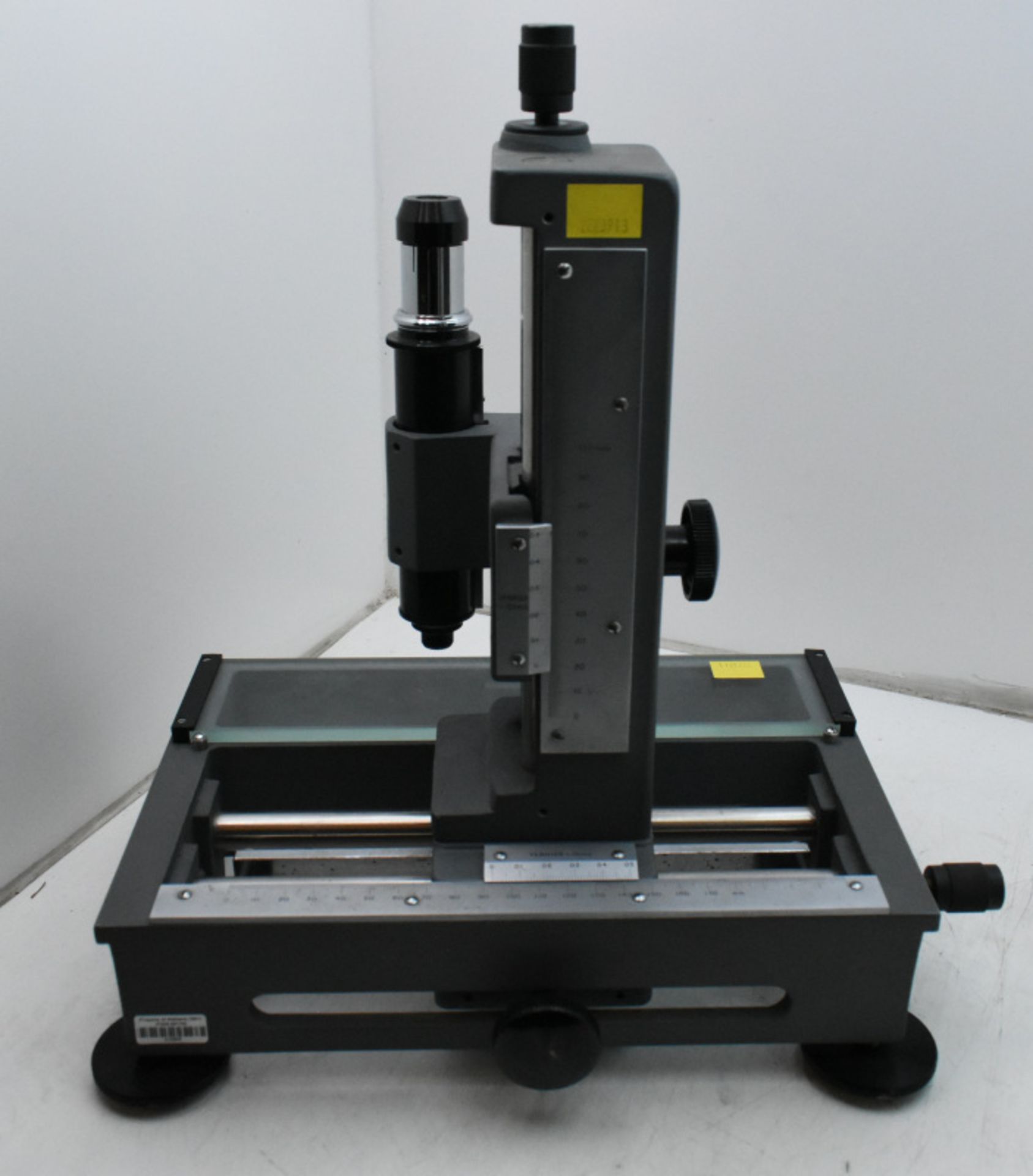 Griffin Co-Ordinate Vernier Microscope in case - Image 4 of 4