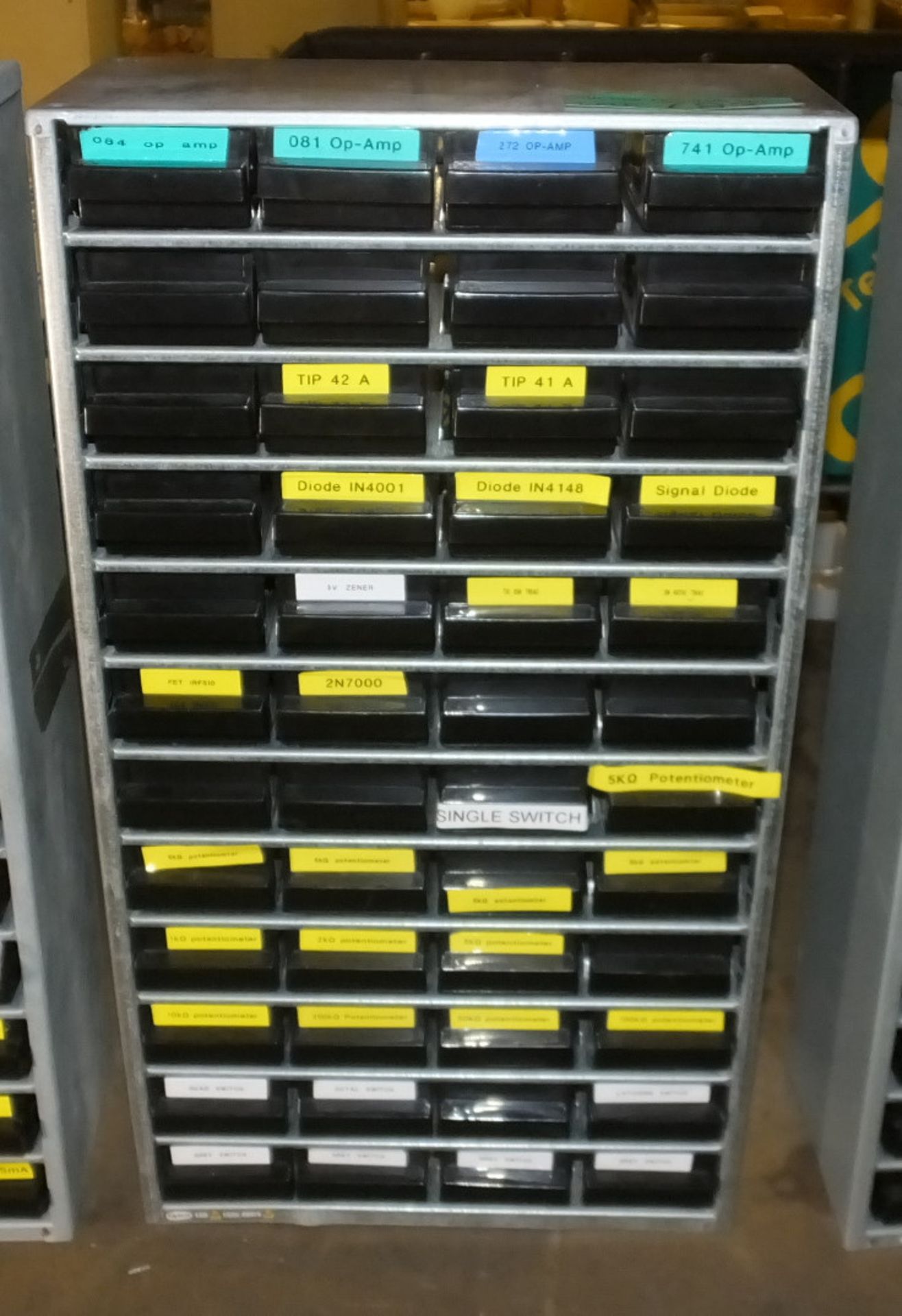 Various Circuit Board Resistor & Connectors