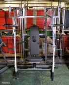 Hammer Strength Iso-Lateral Bench Press