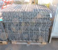 21x Interlocking Honeycomb Matting panels - L 1330mm x W 1000mm x D 50mm
