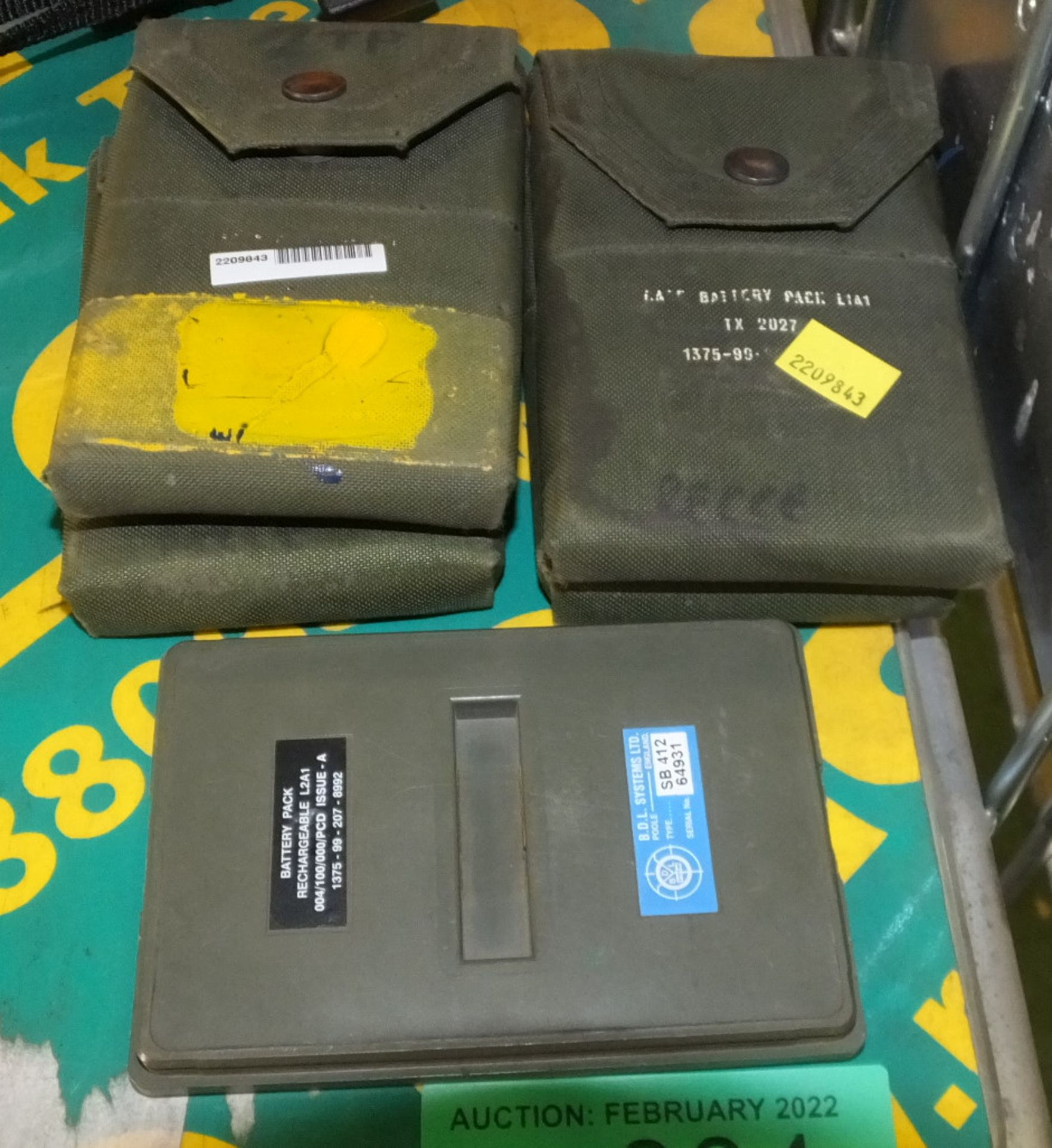 4x L1A1 TX 2027 Batteries with cases