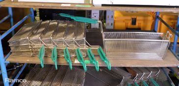 7x Frying Baskets With Grip L 440mm x W 140mm x H 160mm