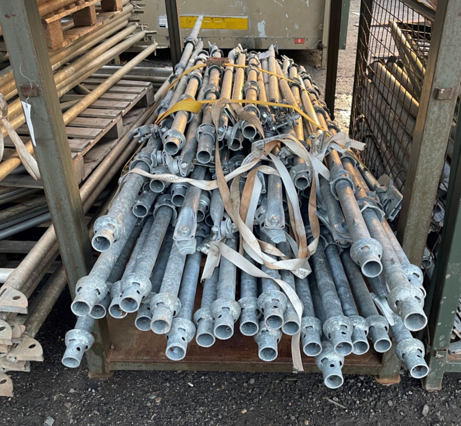 Various Cuplok scaffolding components - poles, planks, connectors - see pictures for more details - Image 38 of 38