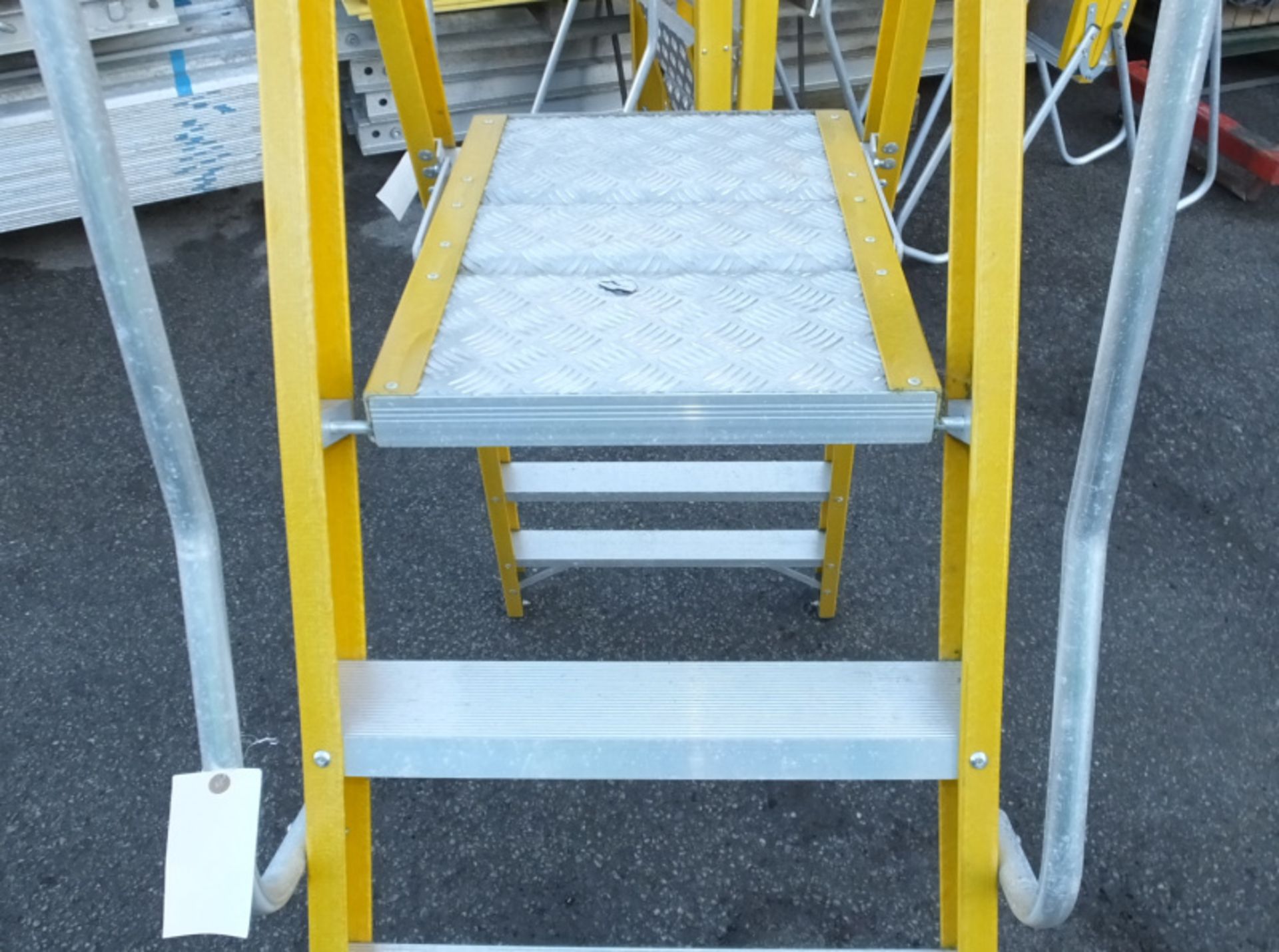 Bratts Ladders 5 Prong Step Ladder - Image 3 of 5