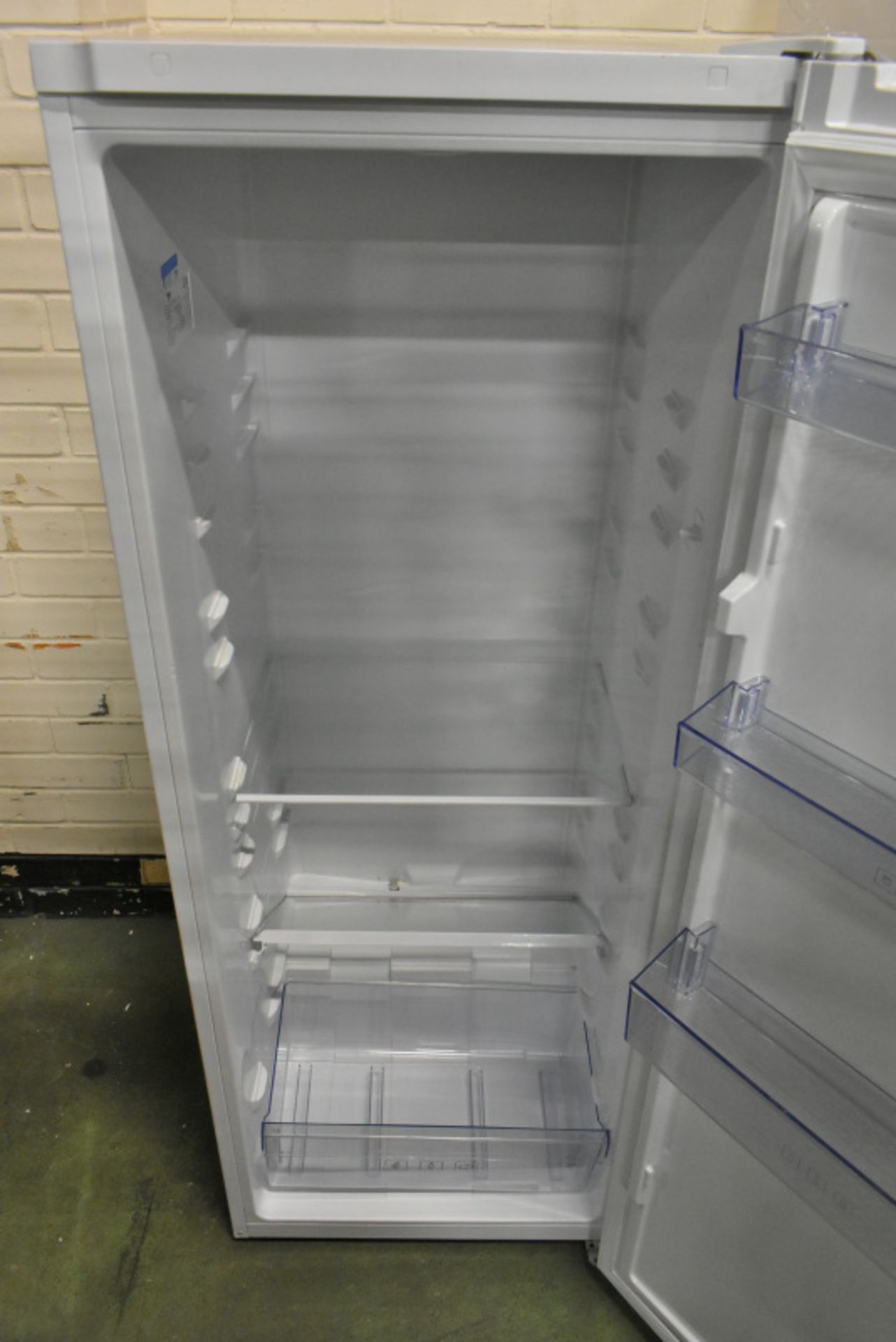 Beko LSG1545W Fridge L 540mm x W 540mm x H 1460mm - Image 3 of 4