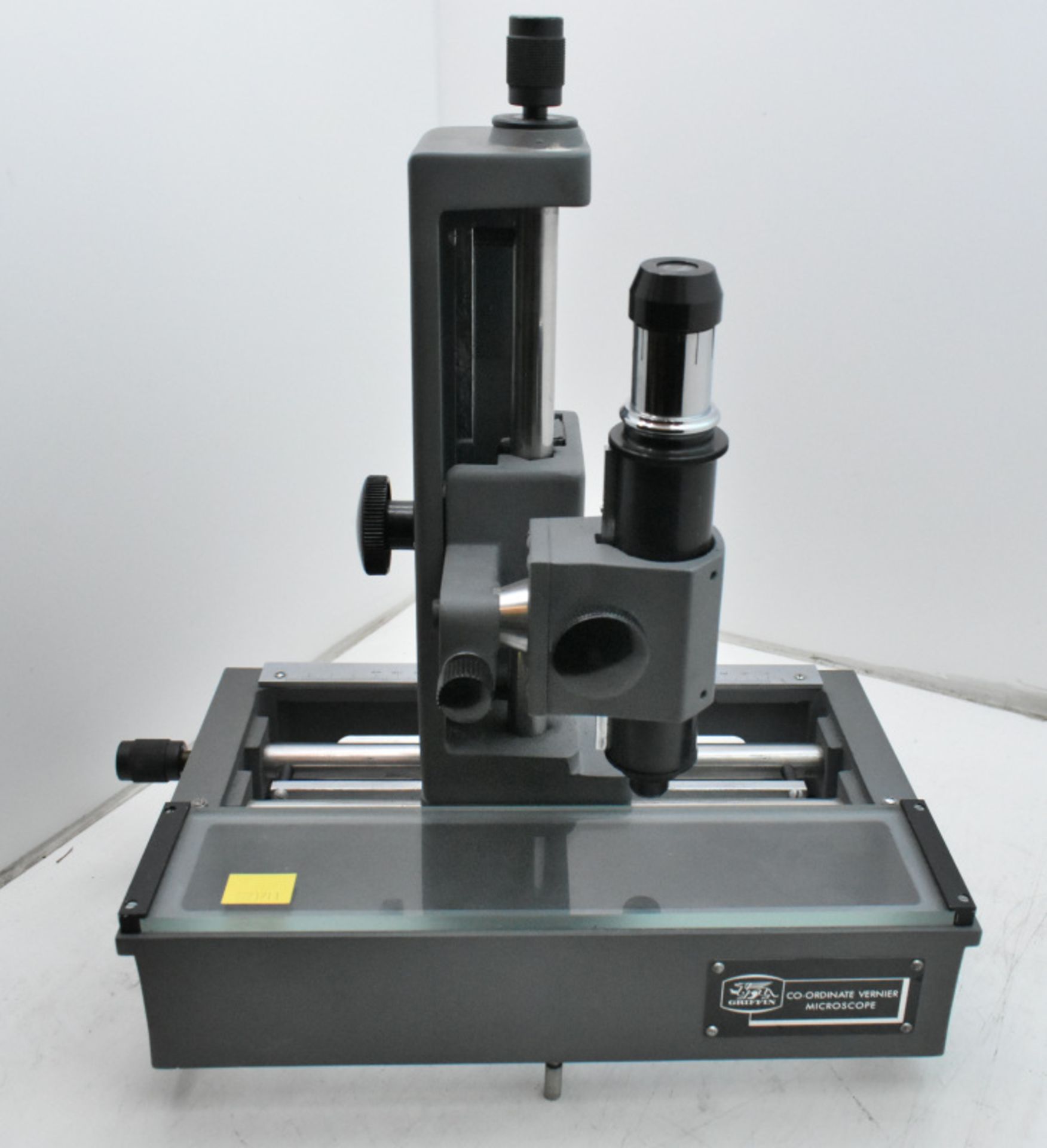 Griffin Co-Ordinate Vernier Microscope in case - Image 3 of 4