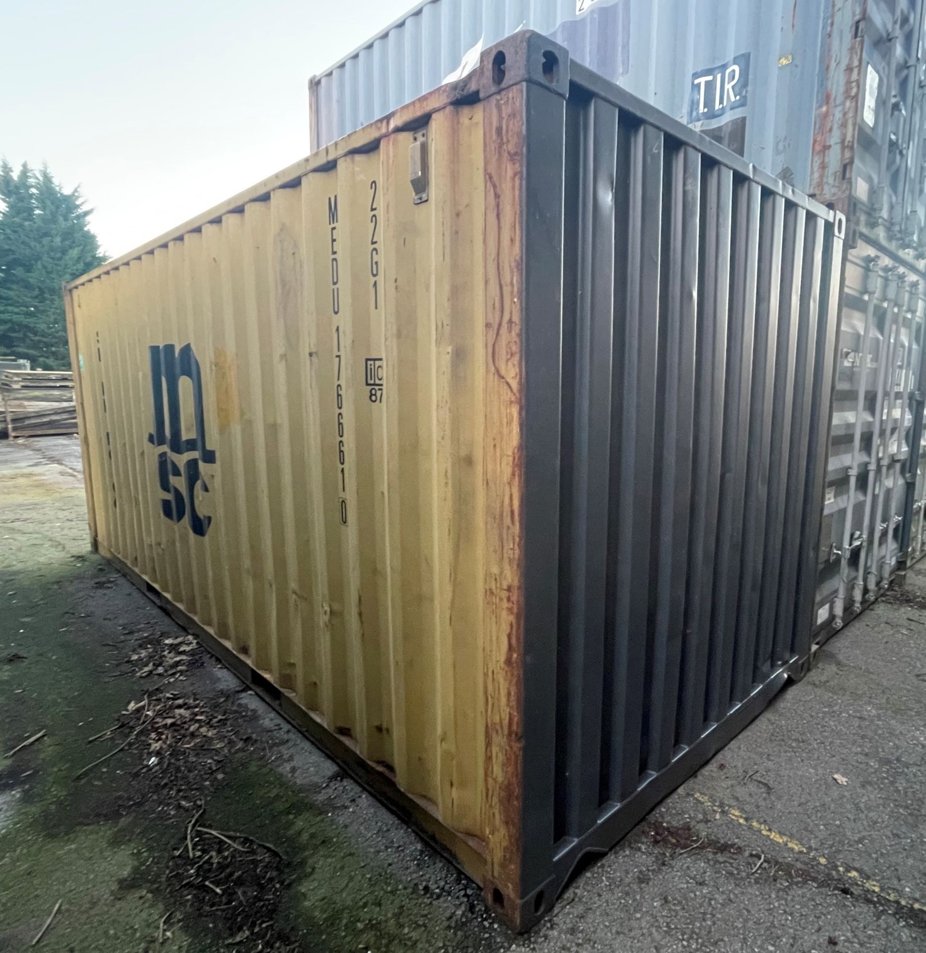 20ft ISO container - LOCATED AT OUR CROFT SITE NEAR SKEGNESS - Image 4 of 9