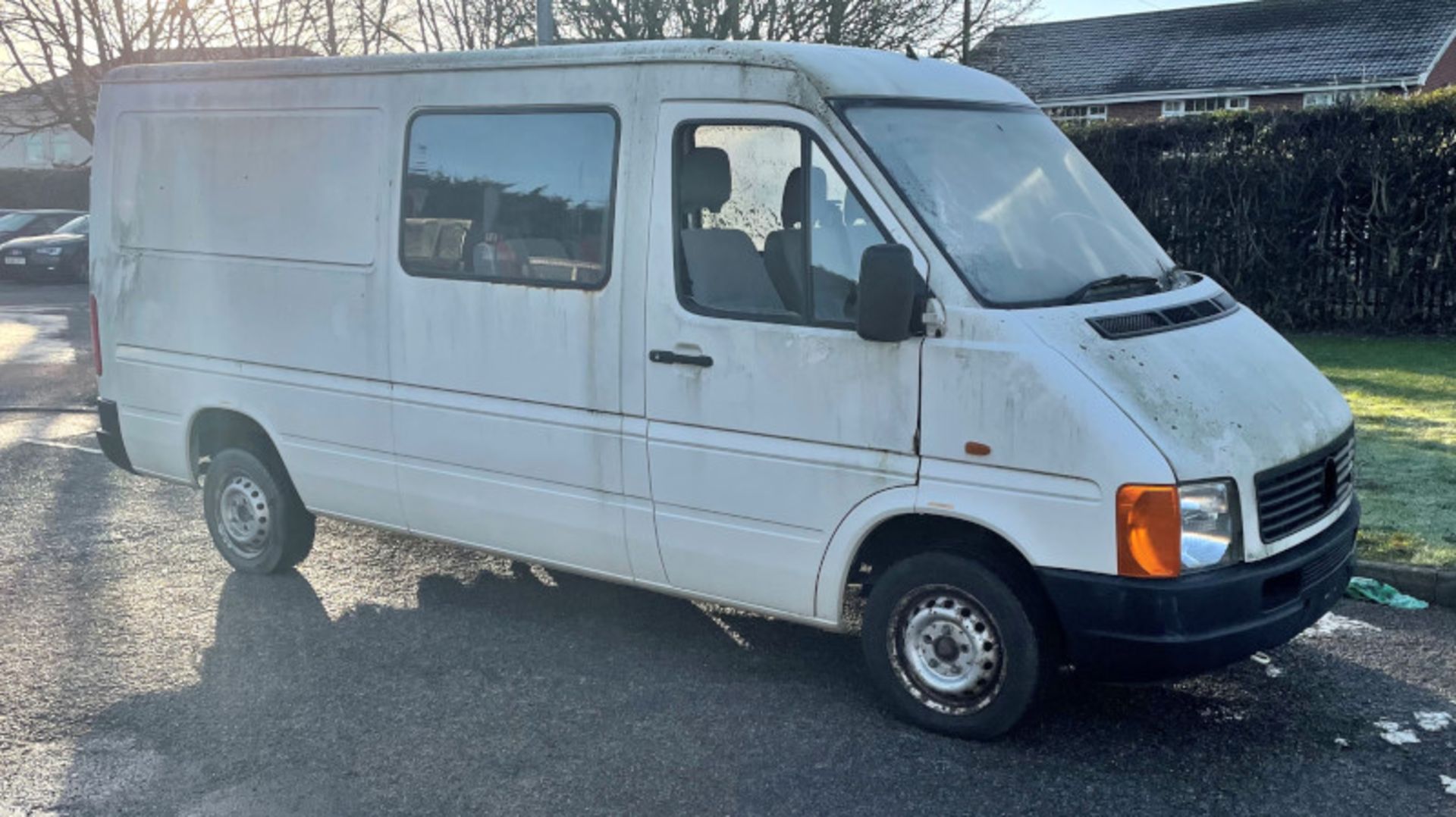 VW LT35 Splitter Van, Right Hand Drive, Manual Gear Box (battery not included)