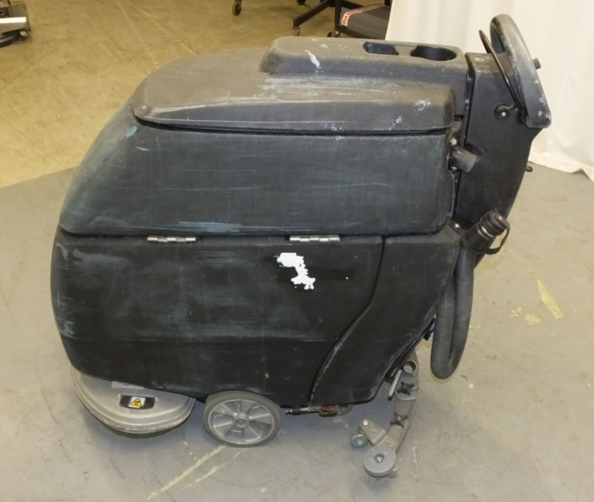 Tennant T3 Floor Scrubber - comes with key, starts and runs, cleaning functionality untested - Image 7 of 12