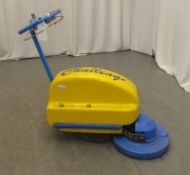 Tennant Challenger Zippy 430 Walk-Behind Floor Cleaner - has key but doesn't power up - cracked case